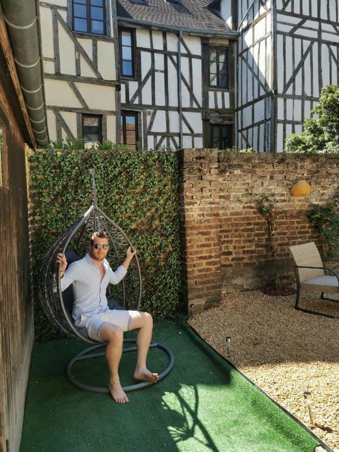 トロワLes Cieux De La Cathedrale - Calme - Jardin - Wifiアパートメント エクステリア 写真